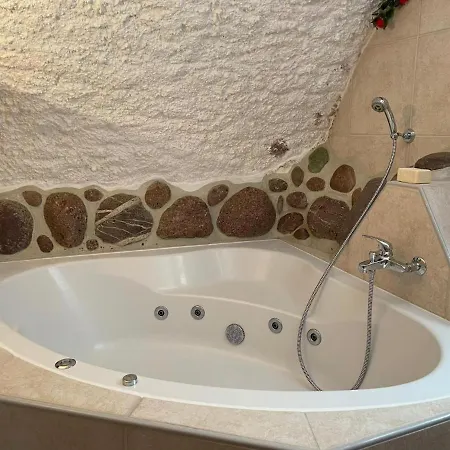 Mini-hôtel Casa Job - - Sauna, Whirlpool -