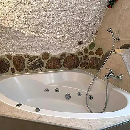 Inn Casa Job - - Sauna, Whirlpool - Trun