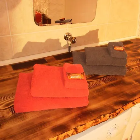 Inn Casa Job - - Sauna, Whirlpool - Trun