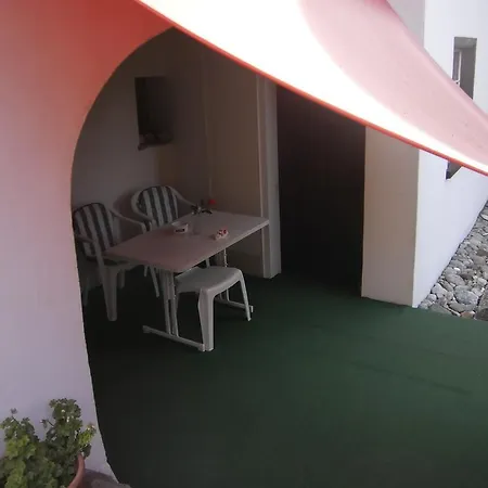 Casa Job - - Sauna, Whirlpool - 여관 Trun