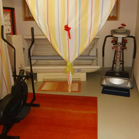 Casa Job - - Sauna, Whirlpool - 여관 Trun